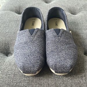 Toms Navy Blue & Gray Flats